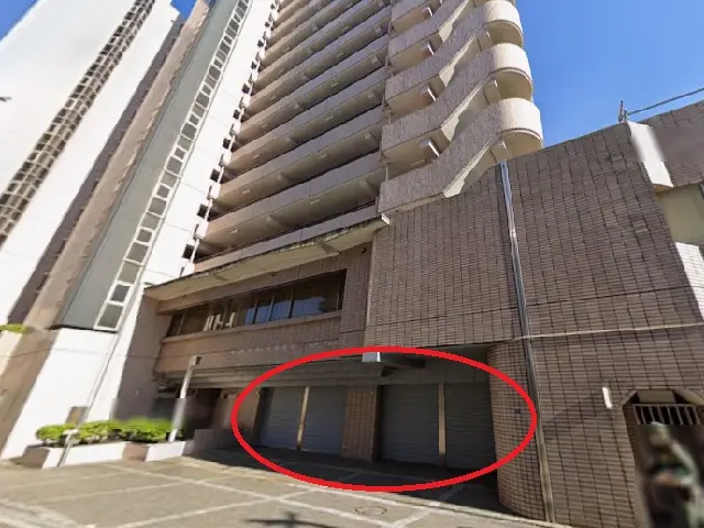 本厚木のスケルトン物件の外観