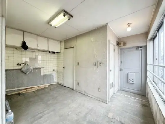 糀谷の事務所仕様物件の内装