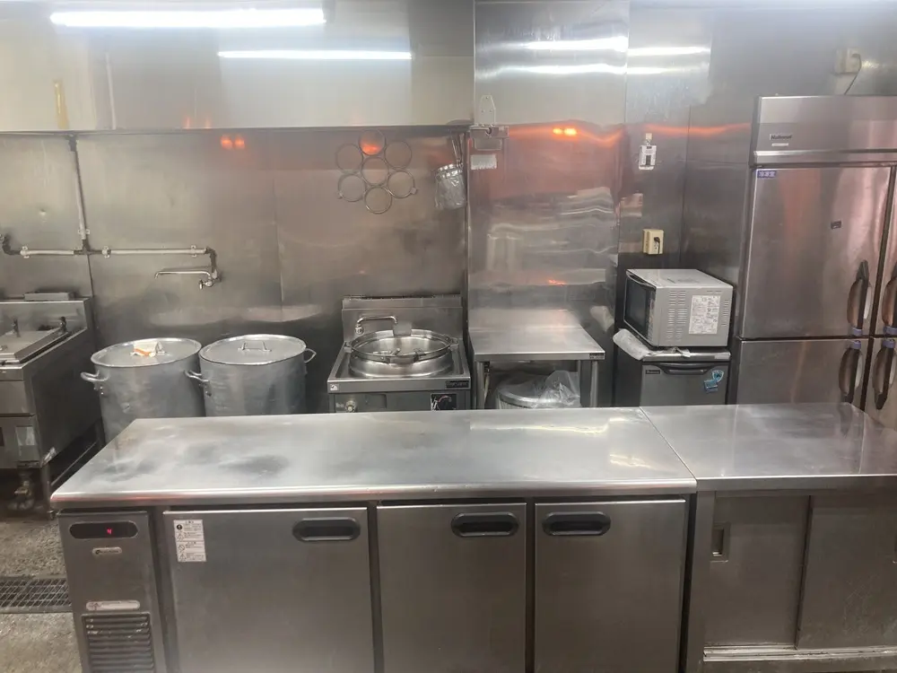 市が尾の居抜き店舗の厨房