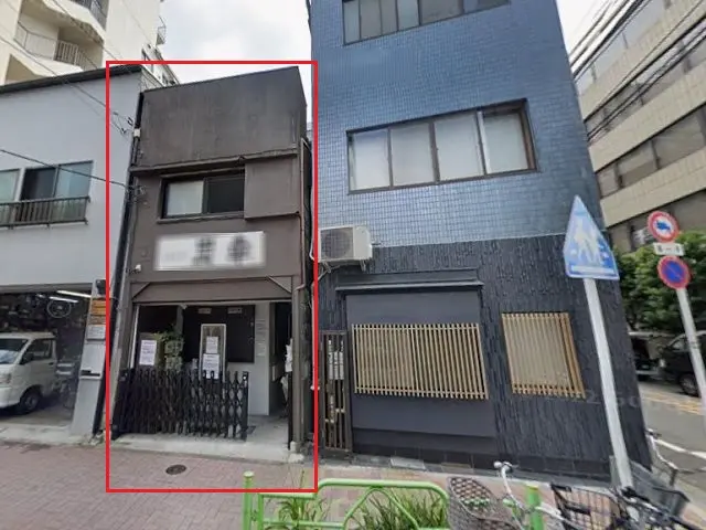 茅場町のスケルトン店舗物件の外観