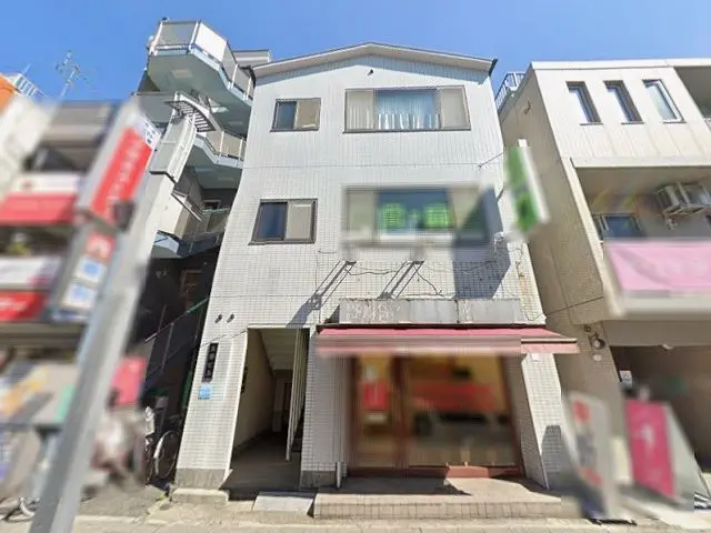 桜新町のスケルトン店舗物件の外観