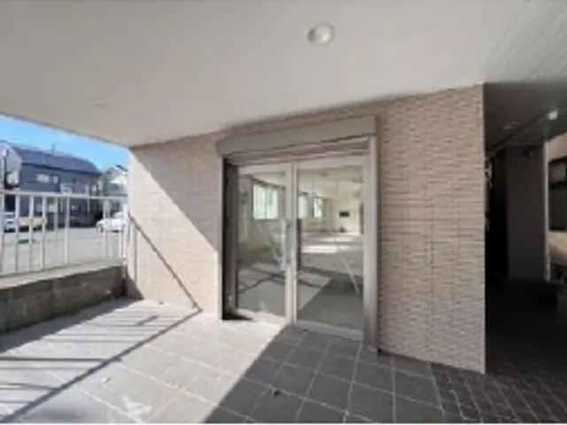 鵠沼海岸の事務所仕様店舗物件の外観