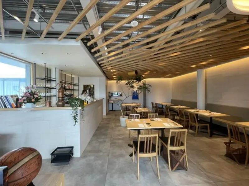 藤沢の居抜き店舗の内装