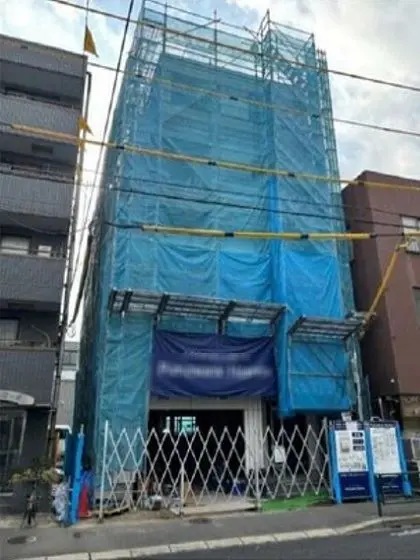 貸店舗(スケルトン)の外観