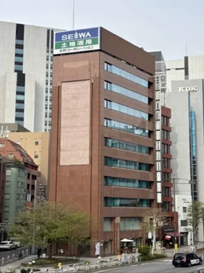 貸店舗(スケルトン)の外観