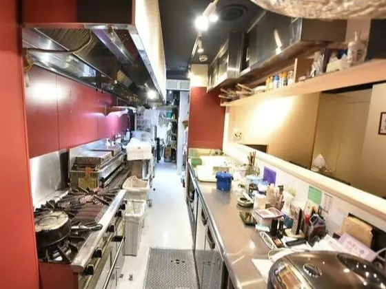 和食の居抜き物件の厨房