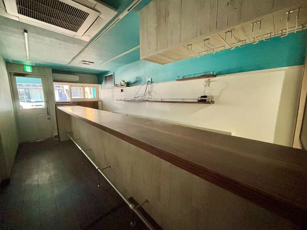 ダイニングバーの居抜き物件の内装