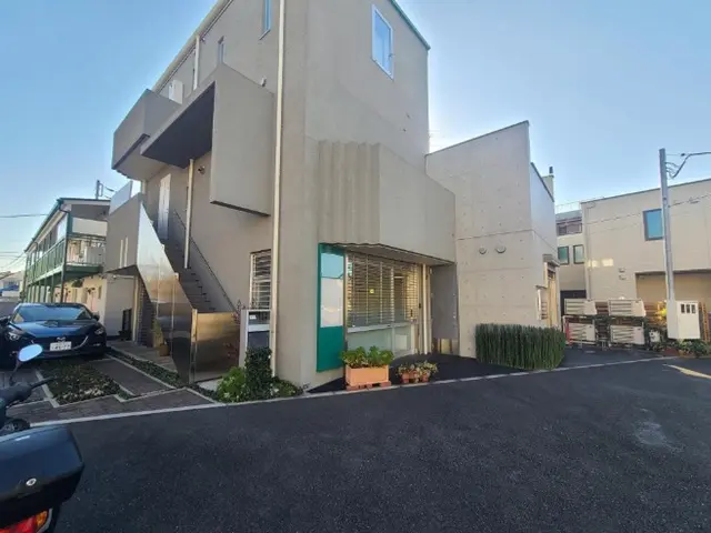 落合南長崎の医院居抜きの外観