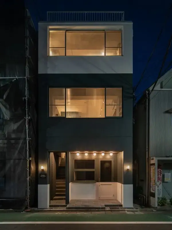 武蔵小山の居抜き店舗の外観