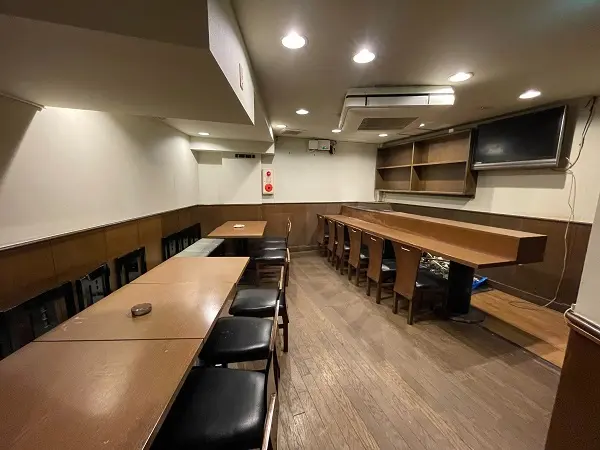 居酒屋の居抜き物件の内装