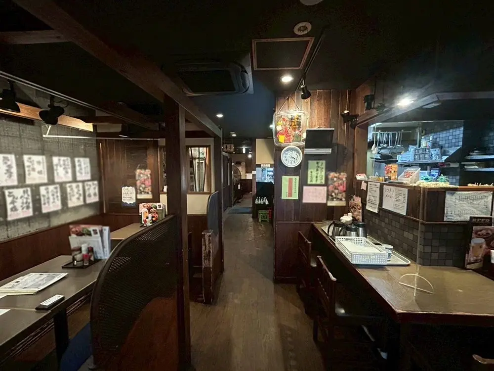 鹿島田の居酒屋居抜きの内装
