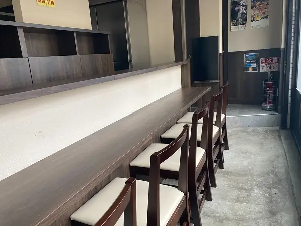 弘明寺の居抜き店舗の内装