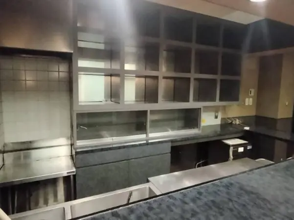 川口のスナック・パブ居抜きの内装