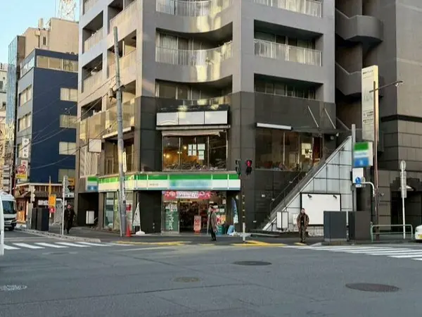 神田のスケルトン物件の外観