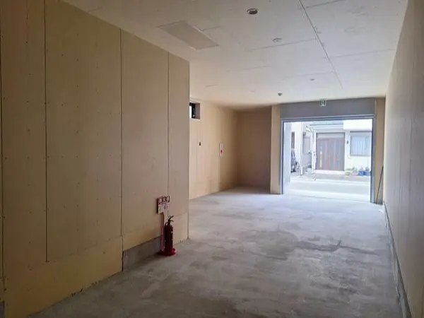 南千住のスケルトン物件の内装