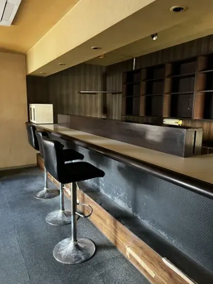 居酒屋の居抜き物件の内装