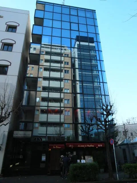 恵比寿の居抜き店舗の外観