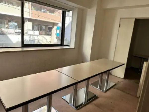 相模大野の事務所仕様店舗物件の内装