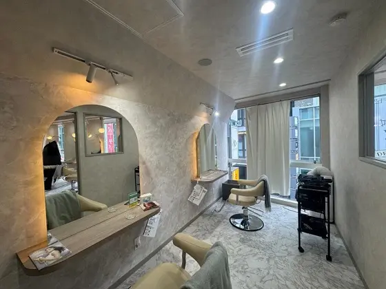 渋谷の美容室・理容室居抜きの内装
