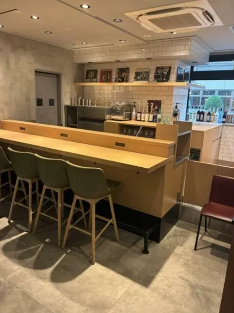 大宮の居抜き店舗の内装