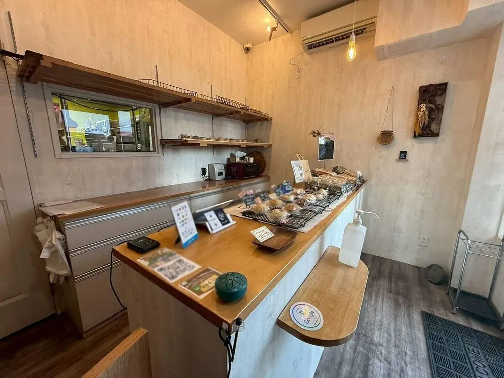 橋本の居抜き店舗の内装