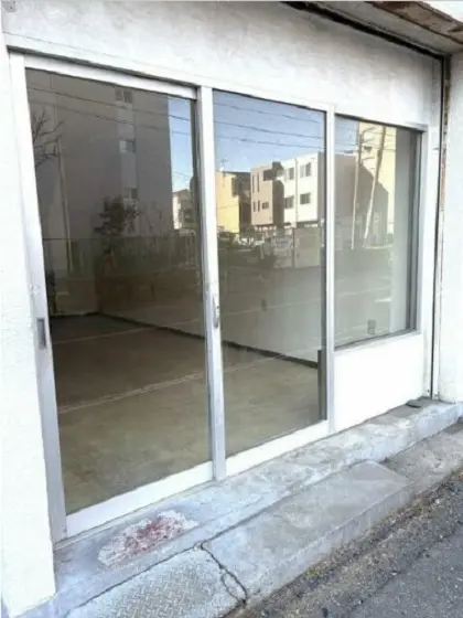 東長崎の事務所仕様店舗物件の外観