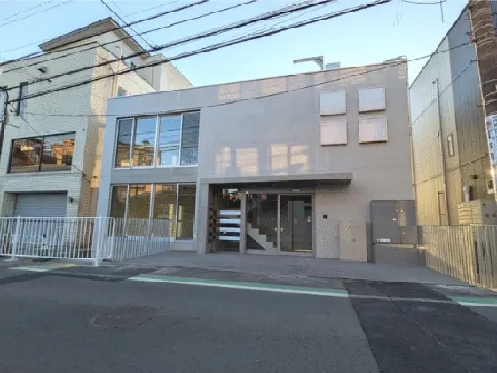 三ツ境のスケルトン店舗物件の外観