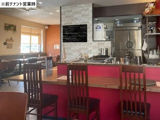 千葉のビストロ・洋食居抜きの内装