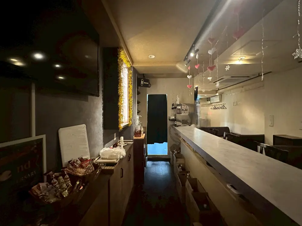 新小岩の居抜き店舗の内装