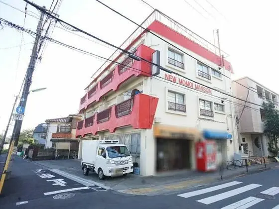 貸店舗(スケルトン)の外観