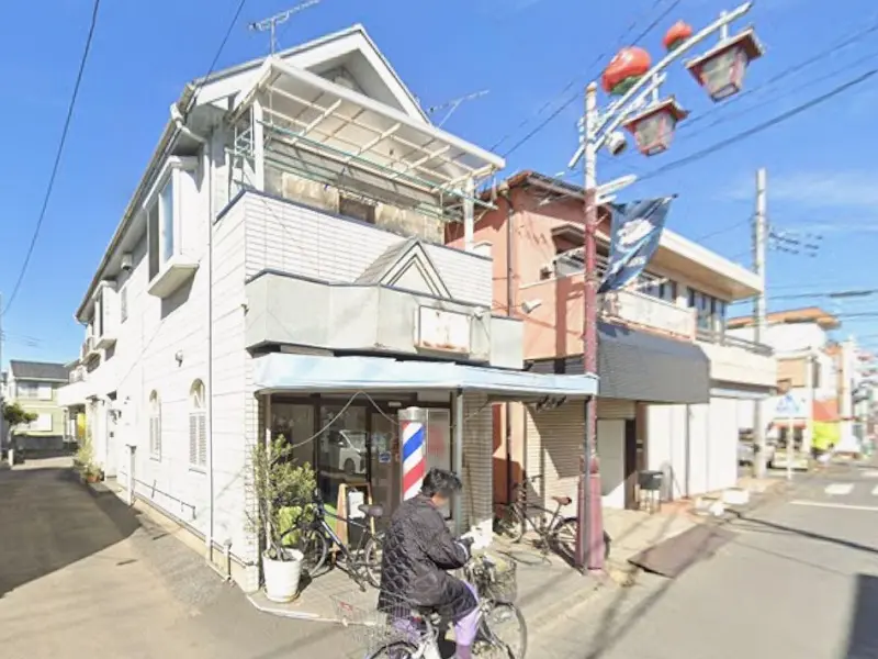 狭山ヶ丘の美容室・理容室居抜きの外観