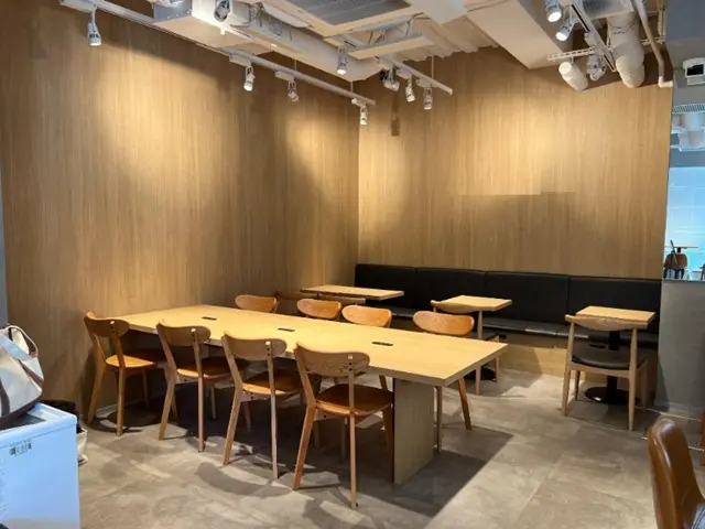 下北沢のカフェ・喫茶店居抜きの内装