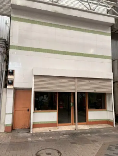 弘明寺のスケルトン店舗物件の外観
