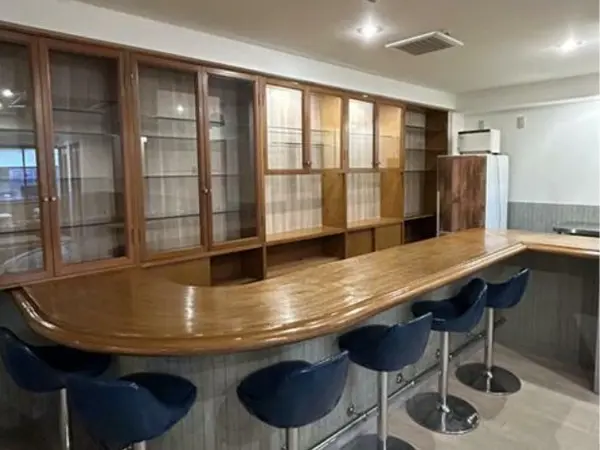 スナック・パブの居抜き物件の内装