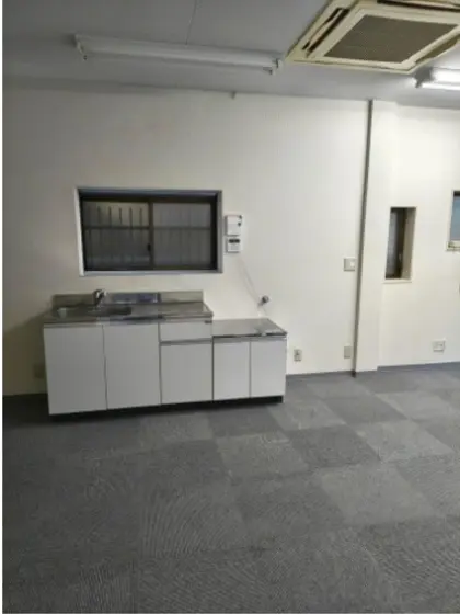 大鳥居の事務所仕様物件の内装