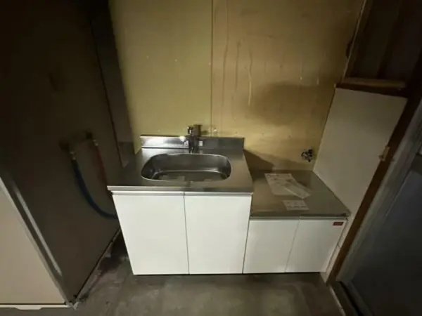 貸店舗(スケルトン)の内装