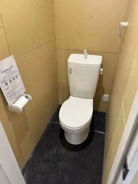 貸店舗(スケルトン)の内装