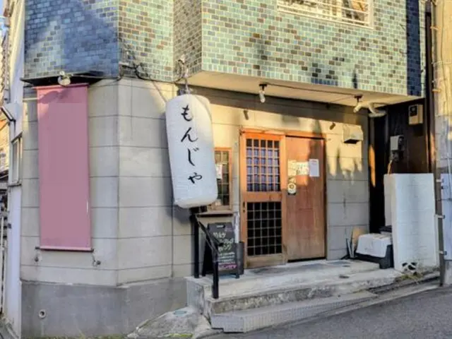 不動前の居抜き店舗の外観