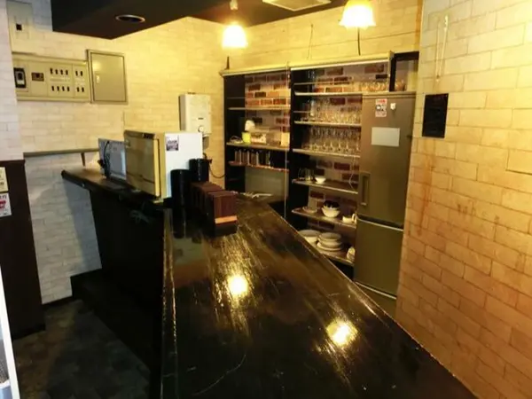 霞ヶ関のスナック・パブ居抜きの内装