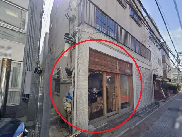 貸店舗(スケルトン)の外観