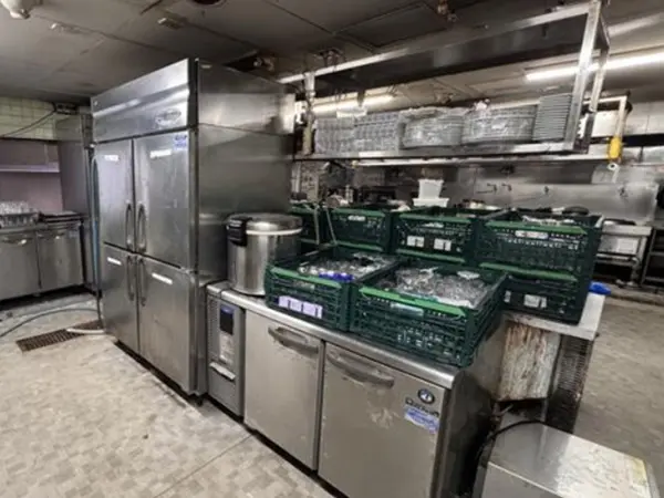 元町・中華街の中華料理居抜きの厨房