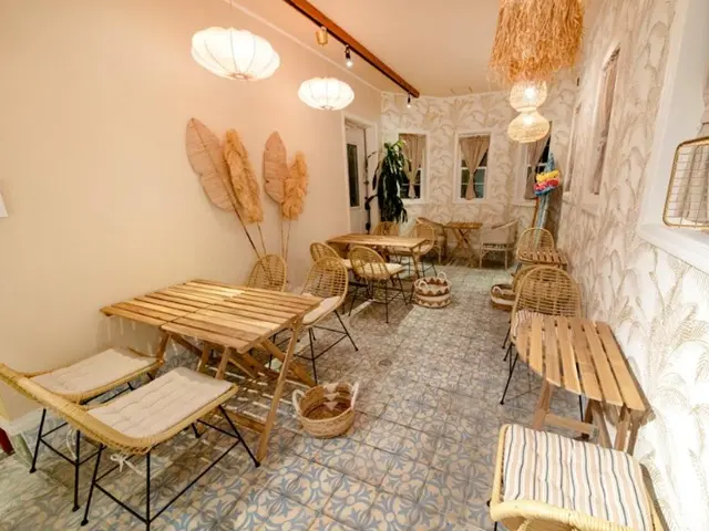 茅ケ崎の居抜き店舗の内装