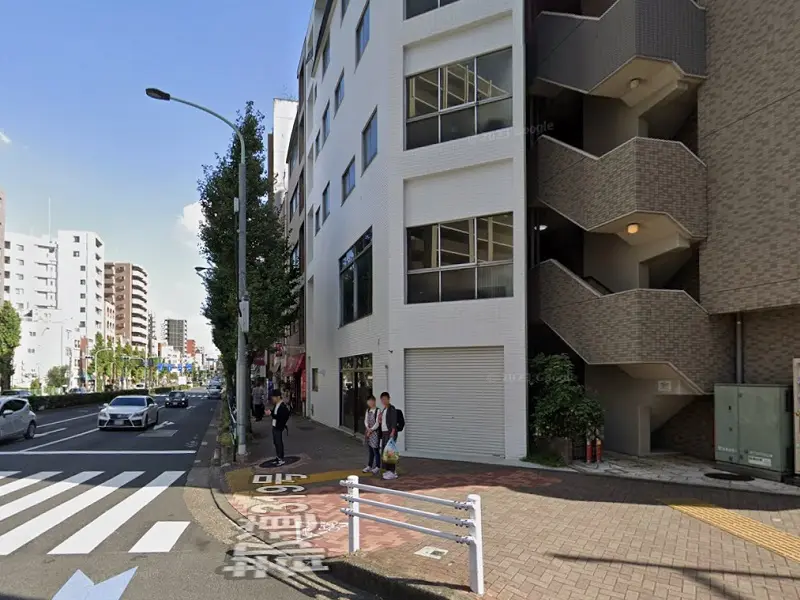 鶯谷の居抜き店舗の外観