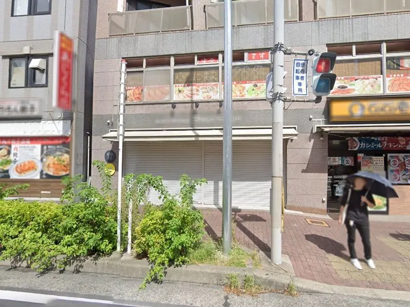 武蔵新城の居抜き店舗の外観