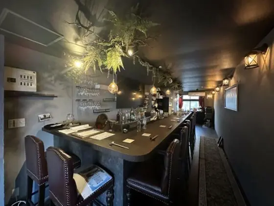 ダイニングバーの居抜き物件の内装