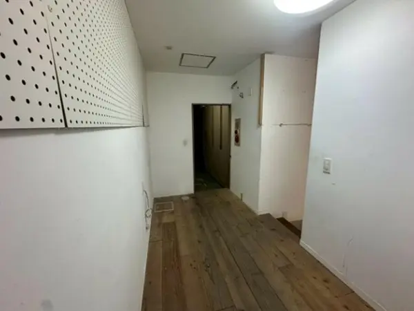 蕨のカフェ・喫茶店居抜きの内装