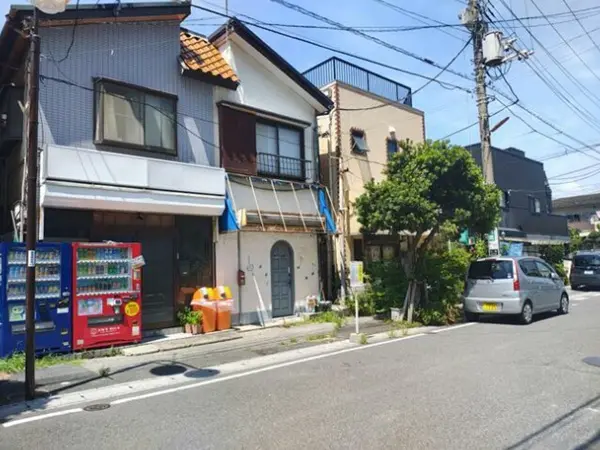 スナック・パブの居抜き物件の外観