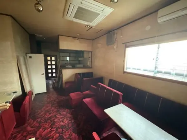 柴又の居抜き店舗の内装