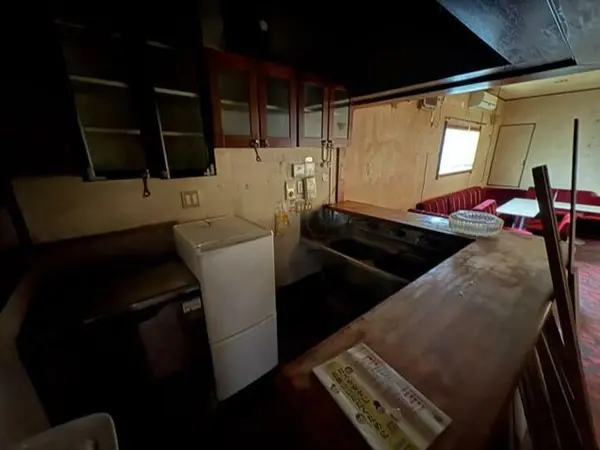 スナック・パブの居抜き物件の内装