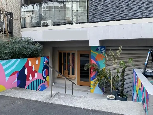 代官山の居抜き店舗の外観